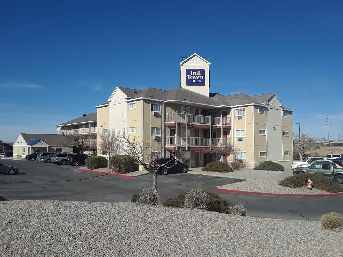 Intown Suites Extended Stay Albuquerque Nm Exteriör bild